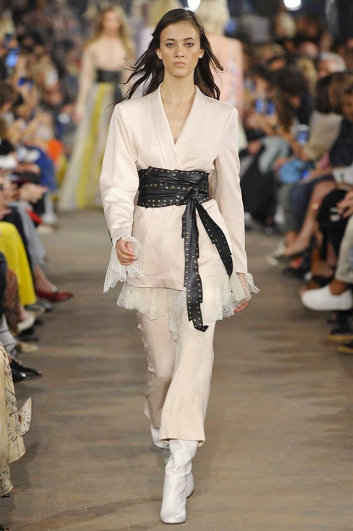 Fotoservizio/SS 2017/WOMEN/PHILOSOPHY DI LORENZO SERAFINI/DP2/0