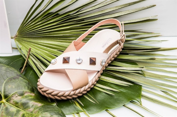 Fotoservizio/SS 2017/WOMEN/BALDININI/DP2/16