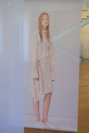 Fotoservizio/SS 2017/WOMEN/DONDUP/DP2/59