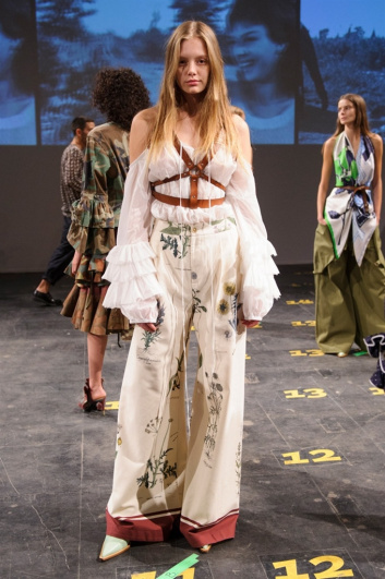 Fotoservizio/SS 2017/WOMEN/ERIKA CAVALLINI/DP2/53