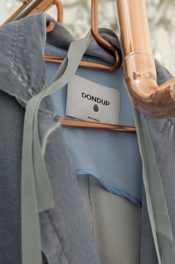 Fotoservizio/SS 2017/WOMEN/DONDUP/DP2/8