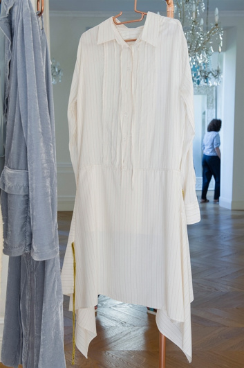 Fotoservizio/SS 2017/WOMEN/DONDUP/DP2/17