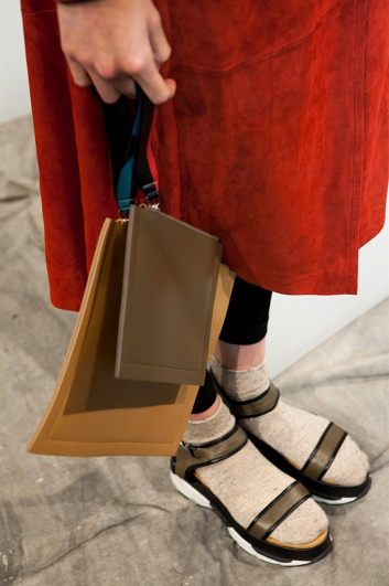 Fotoservizio/SS 2017/WOMEN/DESA NINETEENSEVENTYTWO/DP2/37