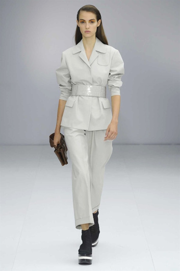 Fotoservizio/SS 2017/WOMEN/SALVATORE FERRAGAMO/DP2/1
