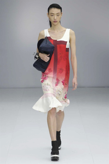 Fotoservizio/SS 2017/WOMEN/SALVATORE FERRAGAMO/DP2/1