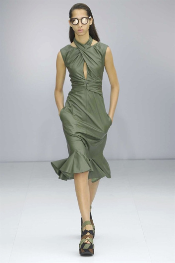 Fotoservizio/SS 2017/WOMEN/SALVATORE FERRAGAMO/DP2/3