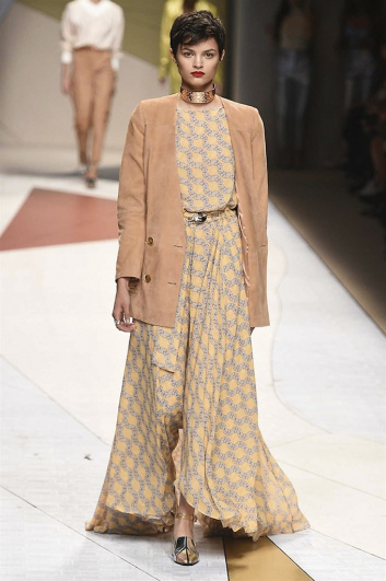Fotoservizio/SS 2017/WOMEN/TRUSSARDI/DP2/0