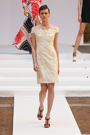 Fotoservizio/SS 2017/WOMEN/CAPUCCI/DP2/4