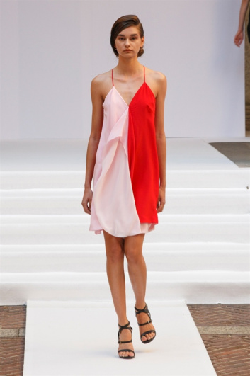 Fotoservizio/SS 2017/WOMEN/CAPUCCI/DP2/12