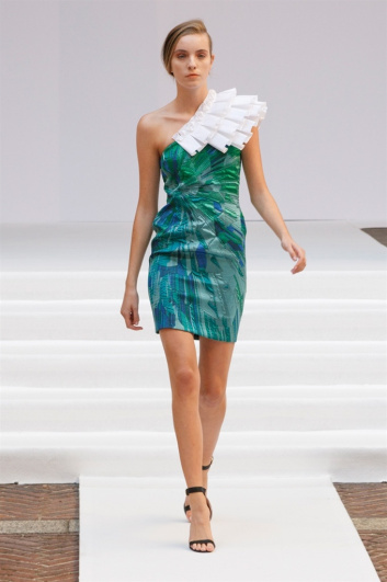 Fotoservizio/SS 2017/WOMEN/CAPUCCI/DP2/24
