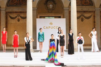 Fotoservizio/SS 2017/WOMEN/CAPUCCI/DP2/39