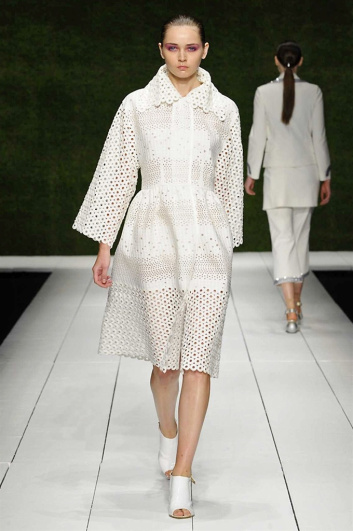 Fotoservizio/SS 2017/WOMEN/LAURA BIAGIOTTI/DP2/9