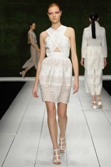 Fotoservizio/SS 2017/WOMEN/LAURA BIAGIOTTI/DP2/2