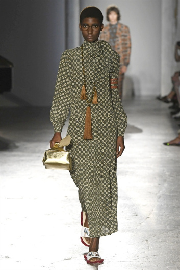 Fotoservizio/SS 2017/WOMEN/STELLA JEAN/DP2/2