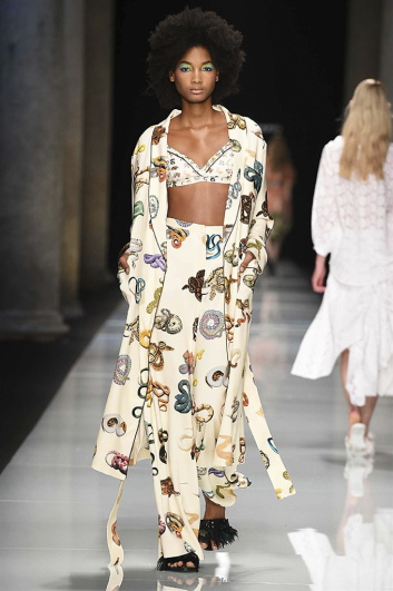 Fotoservizio/SS 2017/WOMEN/MAURIZIO PECORARO/DP2/4