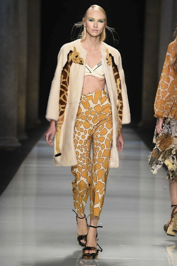 Fotoservizio/SS 2017/WOMEN/MAURIZIO PECORARO/DP2/3