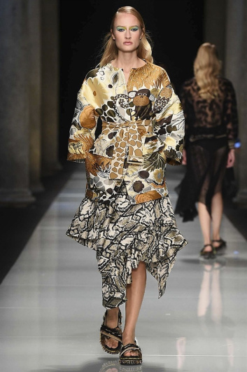 Fotoservizio/SS 2017/WOMEN/MAURIZIO PECORARO/DP2/3