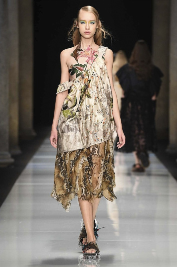 Fotoservizio/SS 2017/WOMEN/MAURIZIO PECORARO/DP2/2