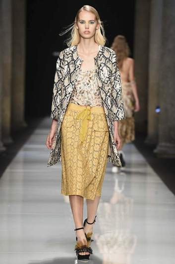 Fotoservizio/SS 2017/WOMEN/MAURIZIO PECORARO/DP2/3