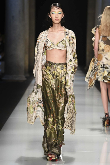 Fotoservizio/SS 2017/WOMEN/MAURIZIO PECORARO/DP2/3