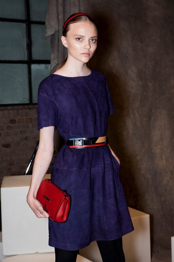 Fotoservizio/SS 2017/WOMEN/DESA NINETEENSEVENTYTWO/DP2/10