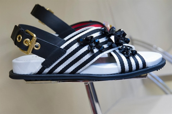 Fotoservizio/SS 2017/WOMEN/CAR SHOE/DP2/9