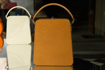 Fotoservizio/SS 2017/WOMEN/BERTONI 1949/DP2/11