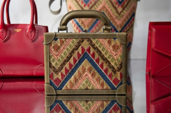 Fotoservizio/SS 2017/WOMEN/BERTONI 1949/DP2/24