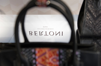 Fotoservizio/SS 2017/WOMEN/BERTONI 1949/DP2/63