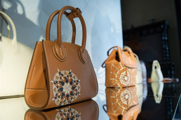 Fotoservizio/SS 2017/WOMEN/BERTONI 1949/DP2/99