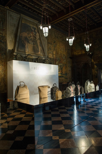 Fotoservizio/SS 2017/WOMEN/BERTONI 1949/DP2/106