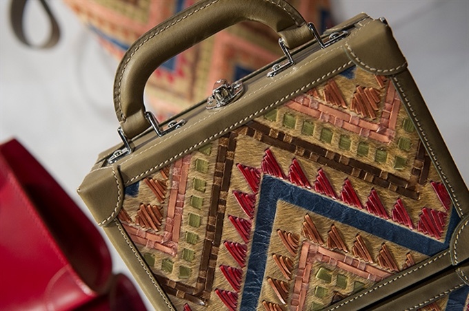 Fotoservizio/SS 2017/WOMEN/BERTONI 1949/DP2/121