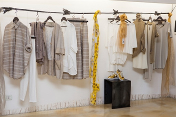 Fotoservizio/SS 2017/WOMEN/MIDALI TOUJOURS/DP2/3