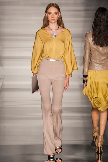 Fotoservizio/SS 2017/WOMEN/KORADIOR/DP2/12