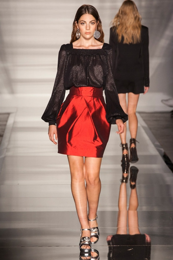Fotoservizio/SS 2017/WOMEN/KORADIOR/DP2/31