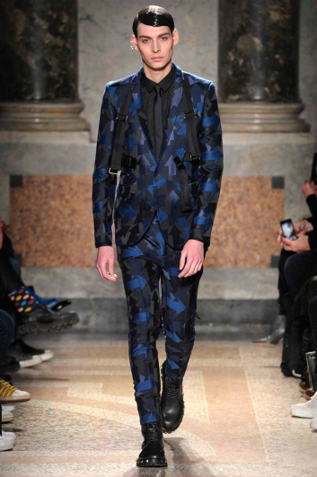 Fotoservizio/FW 2017-2018/MEN/LES HOMMES/DP2/19