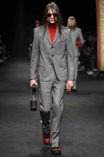 Fotoservizio/FW 2017-2018/MEN/VERSACE/DP2/3