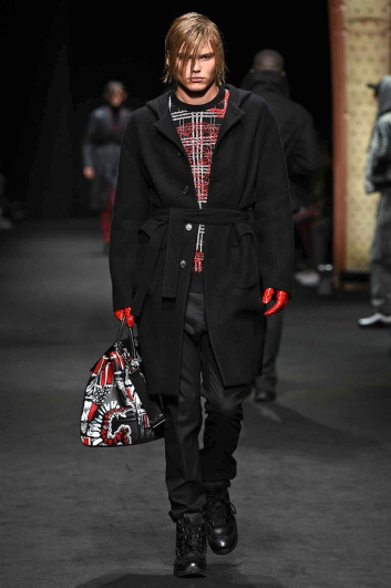 Fotoservizio/FW 2017-2018/MEN/VERSACE/DP2/12