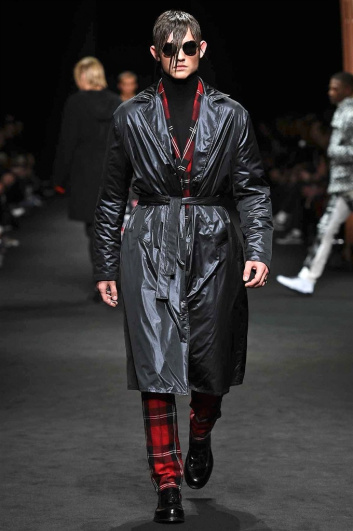 Fotoservizio/FW 2017-2018/MEN/VERSACE/DP2/13