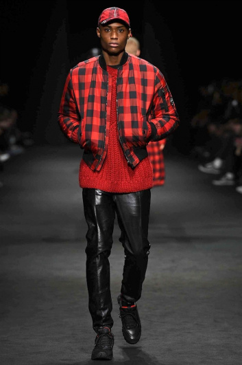 Fotoservizio/FW 2017-2018/MEN/VERSACE/DP2/15