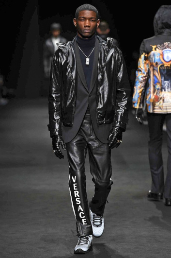 Fotoservizio/FW 2017-2018/MEN/VERSACE/DP2/21
