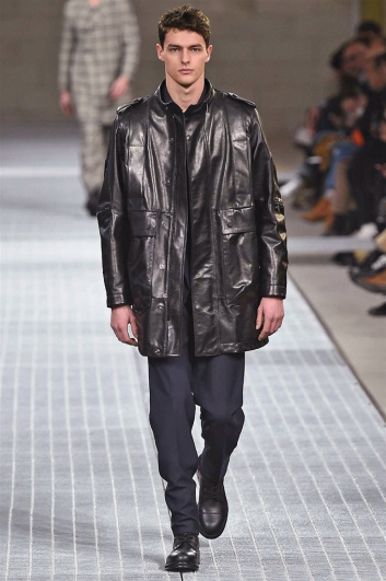 Fotoservizio/FW 2017-2018/MEN/DIRK BIKKEMBERGS/DP2/0
