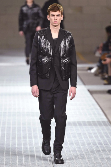 Fotoservizio/FW 2017-2018/MEN/DIRK BIKKEMBERGS/DP2/10