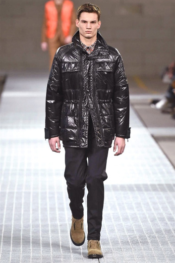 Fotoservizio/FW 2017-2018/MEN/DIRK BIKKEMBERGS/DP2/0