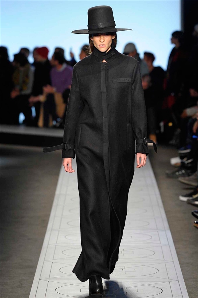 Fotoservizio/FW 2017-2018/MEN/MARCELO BURLON COUNTY OF MILAN/DP2/13