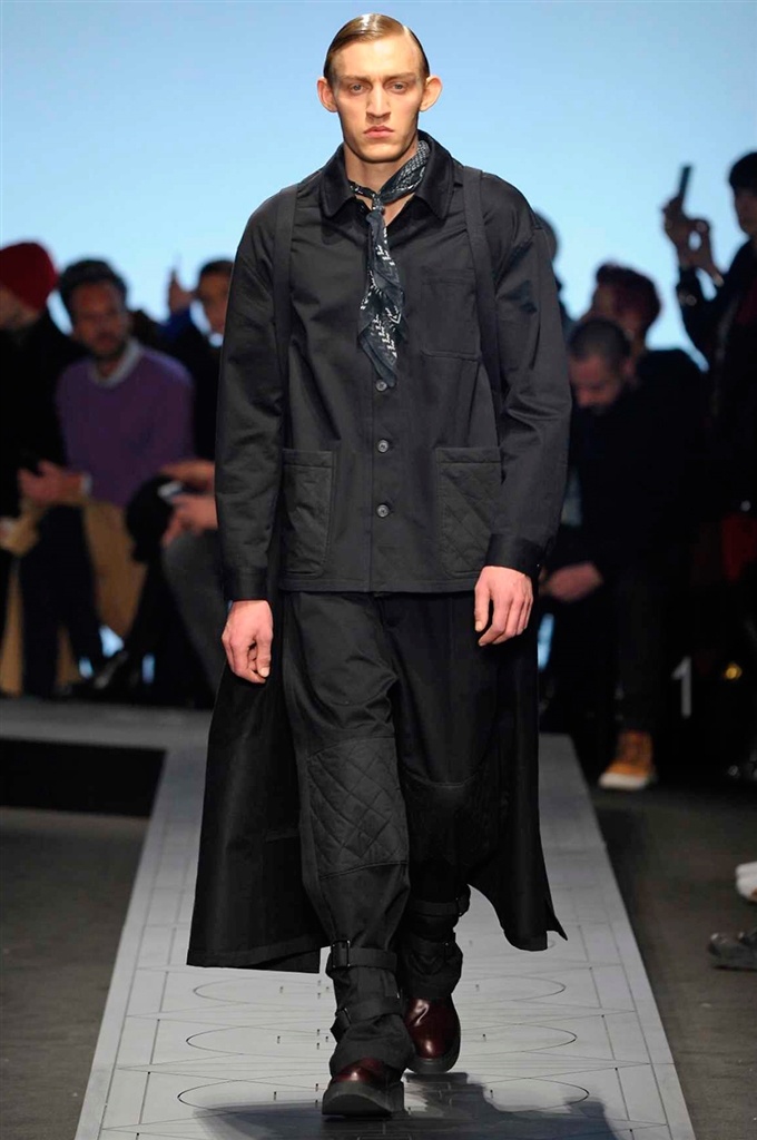 Fotoservizio/FW 2017-2018/MEN/MARCELO BURLON COUNTY OF MILAN/DP2/14