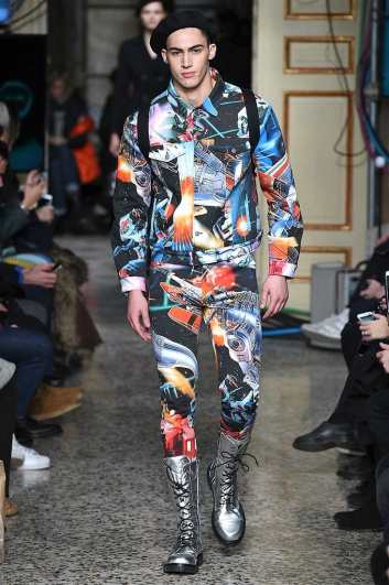 Fotoservizio/FW 2017-2018/MEN/MOSCHINO/DP2/2