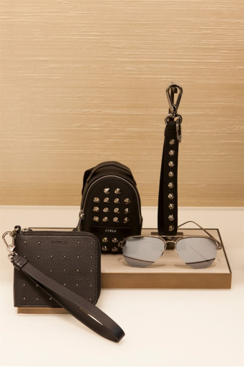 Fotoservizio/FW 2017-2018/MEN/FURLA/DP2/46