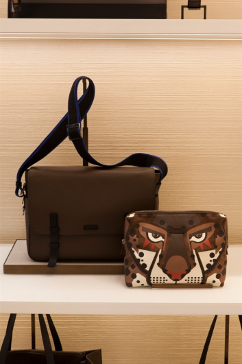 Fotoservizio/FW 2017-2018/MEN/FURLA/DP2/58