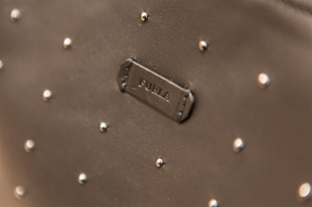 Fotoservizio/FW 2017-2018/MEN/FURLA/DP2/74